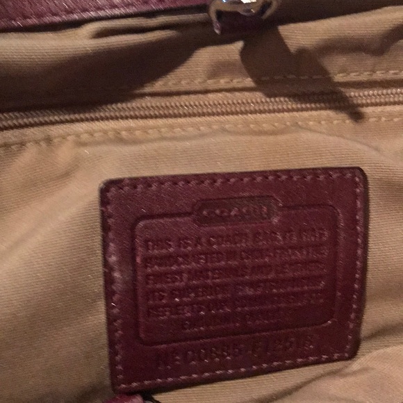 Handbag - Picture 3 of 4